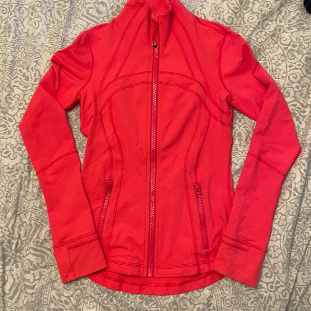 Great condition Pink Lululemon athletic jacket